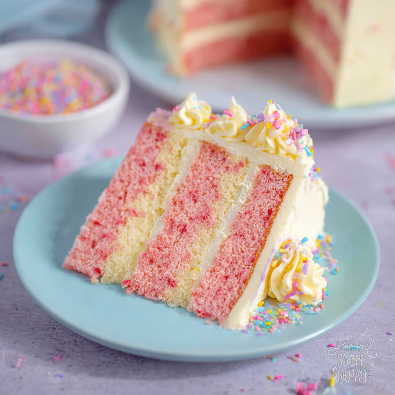 Delicious Doctored Strawberry Cake Mix Recipe Guide