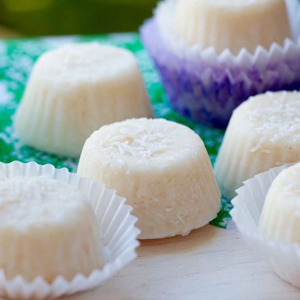 Easy Coconut Fat Bombs: Keto No-Bake Treat