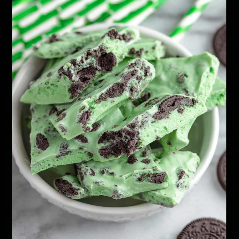 Mint Oreo Bark: Easy No-Bake Recipe for Sweet Treats