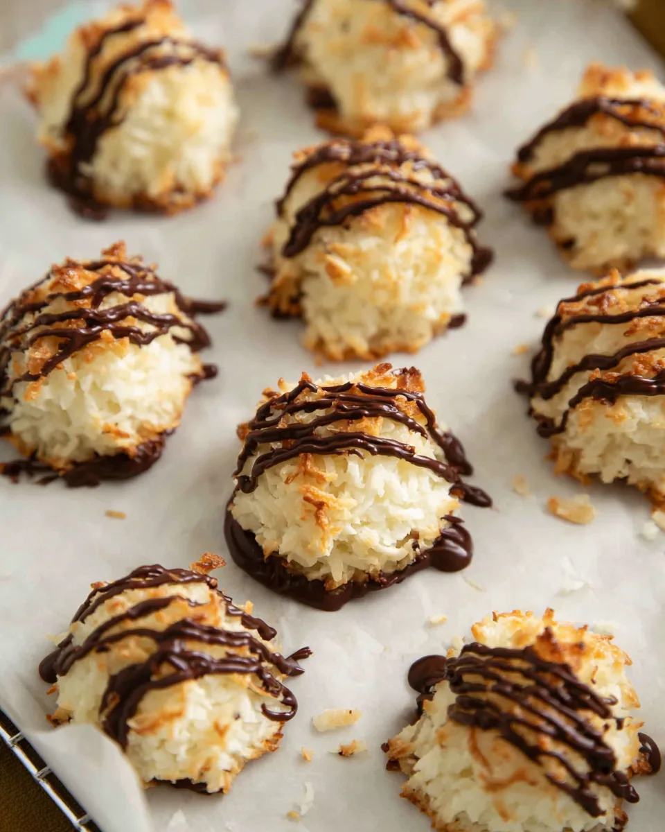 Delicious Sugar-Free Keto Coconut Macaroons Recipe